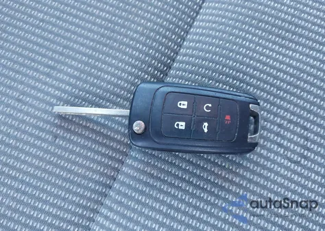 2015 Chevrolet Malibu 2Lt z USA, uszkodzony, nr VIN 1G11D5SL7FF228475